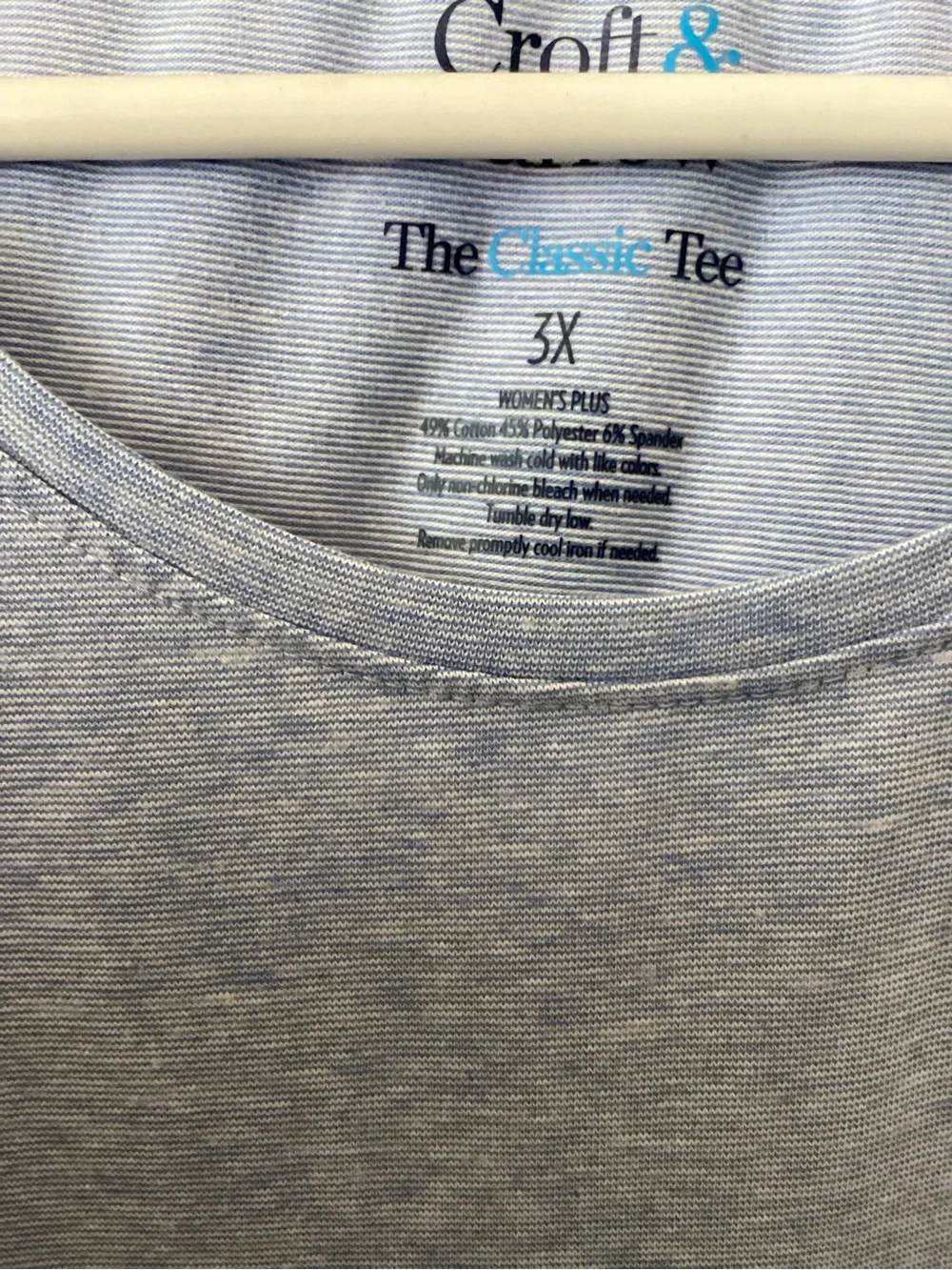 croft & barrow Heather Light Blue Short Sleeve Crew Neck Tee for women. - Picture 3 of 3